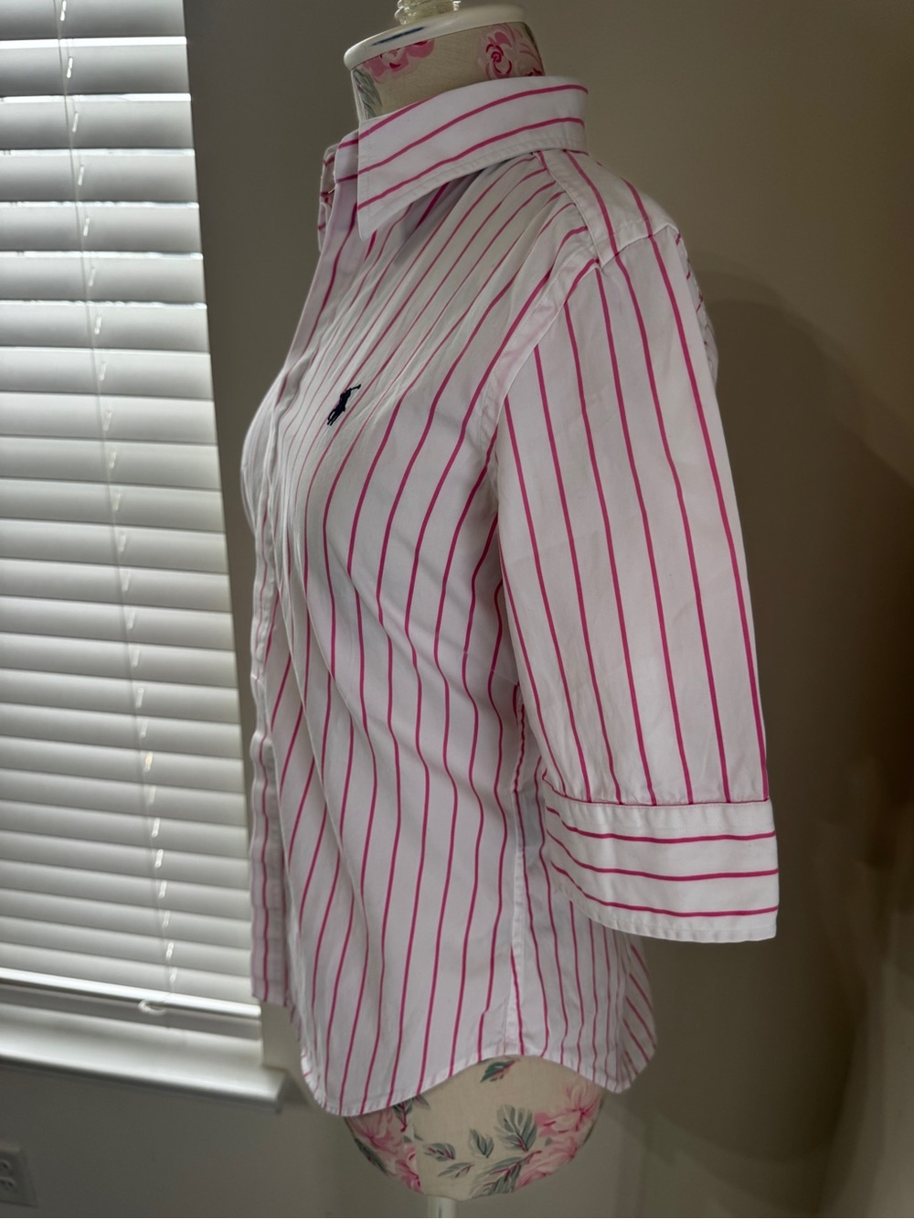 Ralph Lauren White Shirt with Pink Stripes - Picture 2 of 16
